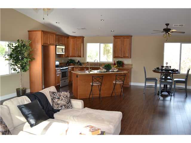 3061 Shale Rock Road Rd, Vista, CA 92084 photo 1