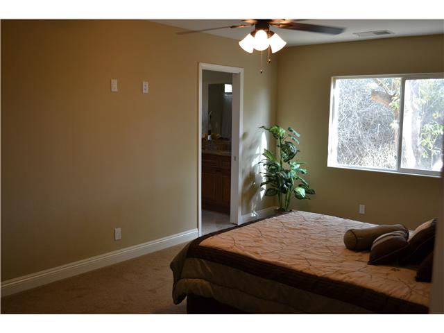 3061 Shale Rock Road Rd, Vista, CA 92084 photo 8