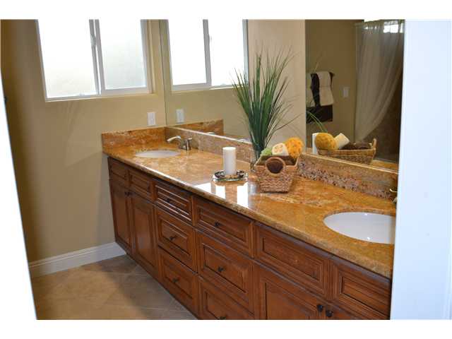 3061 Shale Rock Road Rd, Vista, CA 92084 photo 9