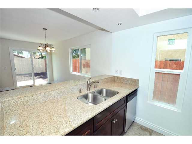 655 La Presa Ave, Spring Valley, CA 91977 photo 7