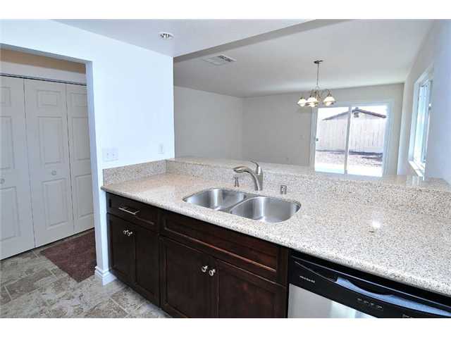 655 La Presa Ave, Spring Valley, CA 91977 photo 9