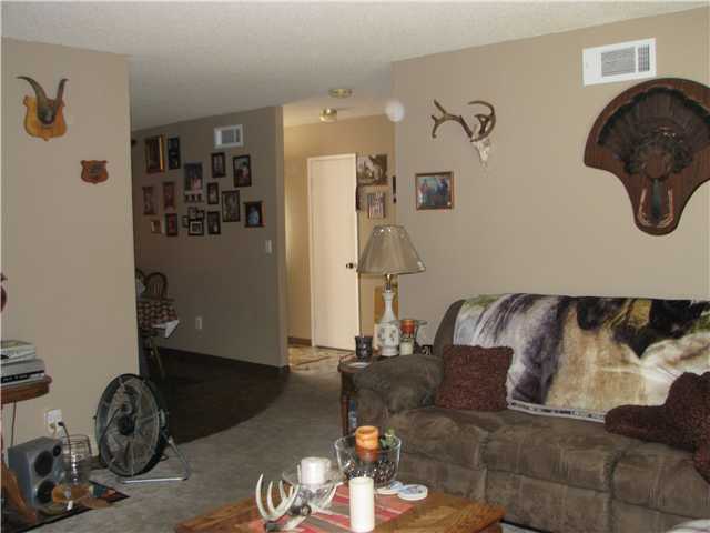 9640 Medina Dr, Santee, CA 92071 photo 5