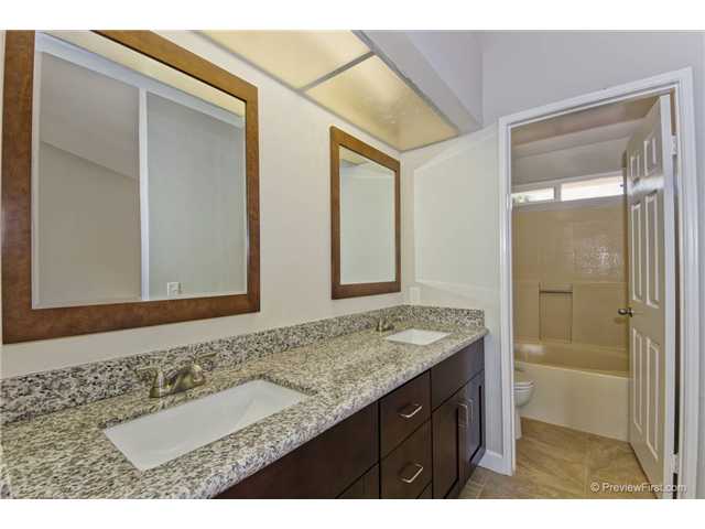 216 Sparrow Way, Oceanside, CA 92057 photo 9