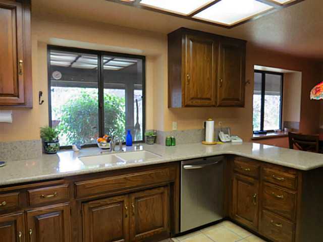 1952 Calle Rociada, Fallbrook, CA 92028 photo 5