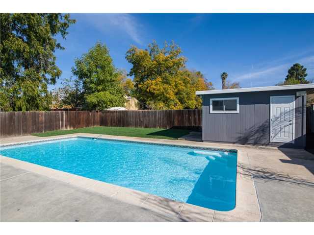 4827 Bancroft Dr, La Mesa, CA 91941 photo 17