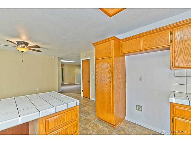585 E Bobier Dr, Vista, CA 92084 photo 13