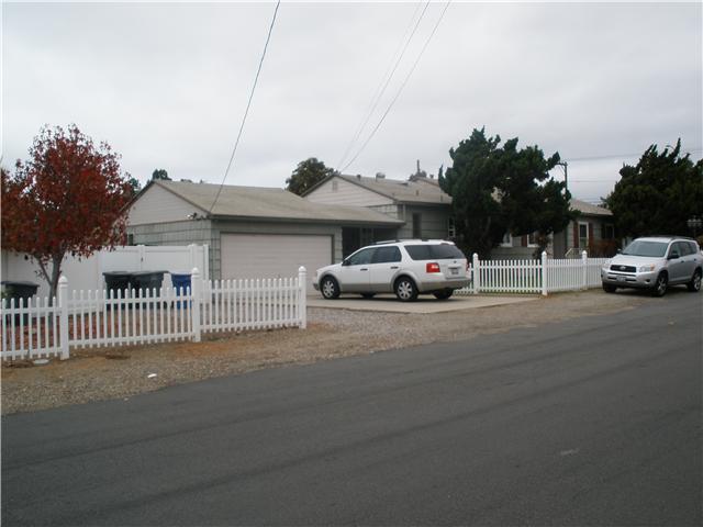 5582 Lesa Rd, La Mesa, CA 91942 photo 2