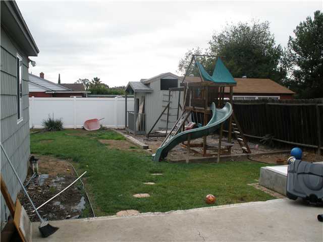 5582 Lesa Rd, La Mesa, CA 91942 photo 3