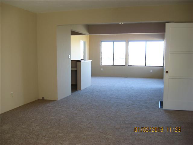 2720 Nipoma St, San Diego, CA 92106 photo 9