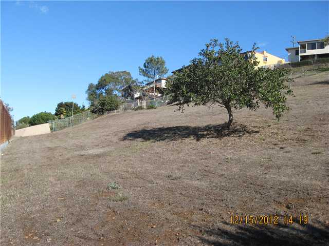 2720 Nipoma St, San Diego, CA 92106 photo 17