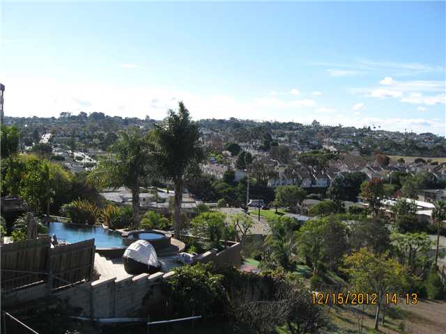 2720 Nipoma St, San Diego, CA 92106 photo 2