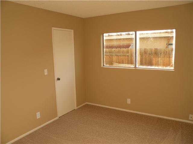 4031 Olive Dr, Oceanside, CA 92056 photo 16