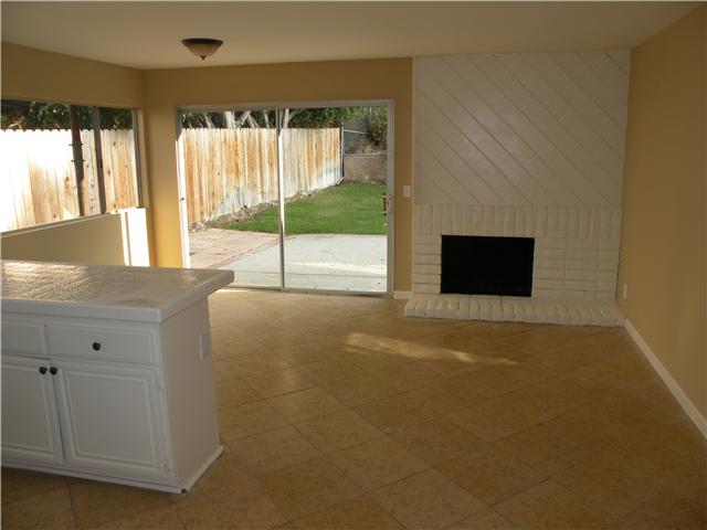 4031 Olive Dr, Oceanside, CA 92056 photo 5
