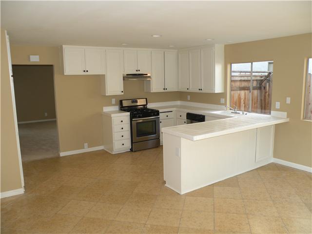 4031 Olive Dr, Oceanside, CA 92056 photo 6