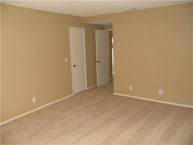 4031 Olive Dr, Oceanside, CA 92056 photo 9