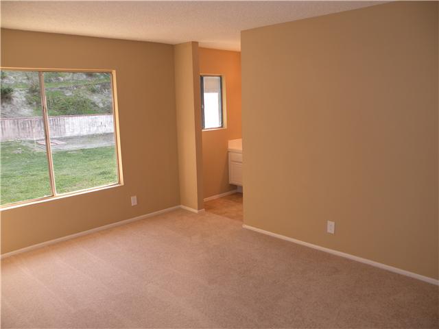 4031 Olive Dr, Oceanside, CA 92056 photo 8