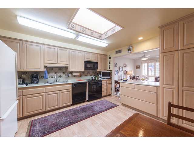 135 Ebano Ct, Solana Beach, CA 92075 photo 6