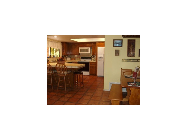1342 Cuesta Norte, Fallbrook, CA 92028 photo 2