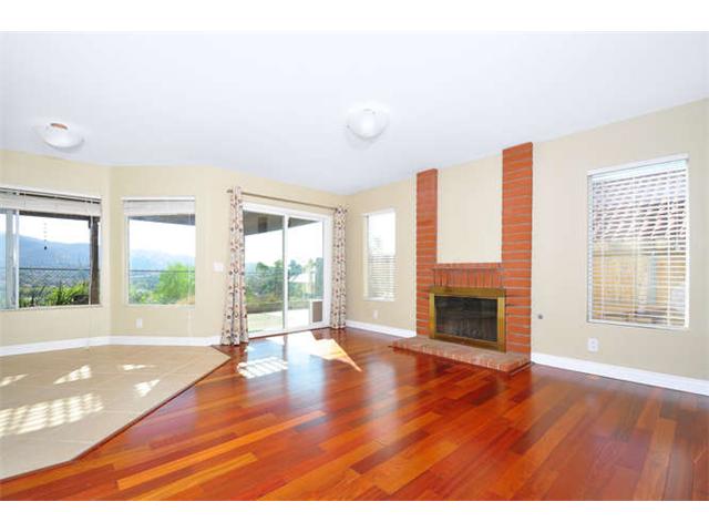 13889 Jack Oak Ln, Lakeside, CA 92040 photo 5