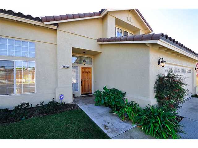 13889 Jack Oak Ln, Lakeside, CA 92040 photo 2