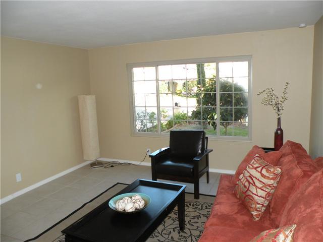 1818 Debra Ln, Vista, CA 92084 photo 5