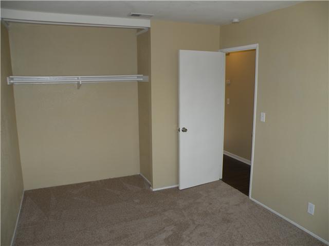 1818 Debra Ln, Vista, CA 92084 photo 15