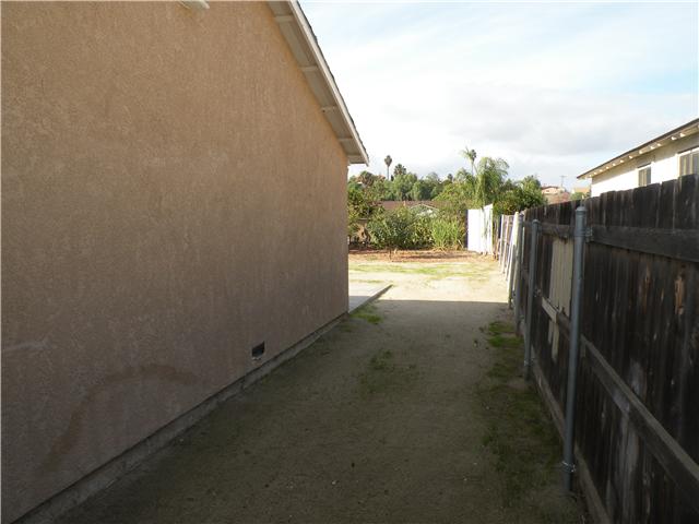 1818 Debra Ln, Vista, CA 92084 photo 25