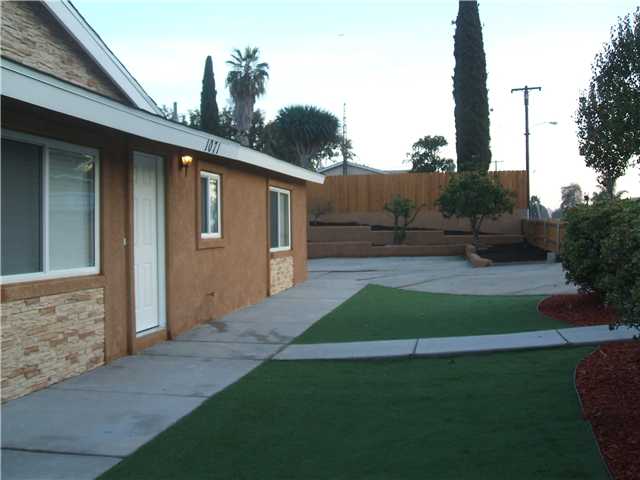 1071 Carlsbad St, Spring Valley, CA 91977 photo 5