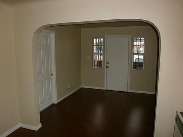 12408 S Wilmington Ave, Compton, CA 90222 photo 3