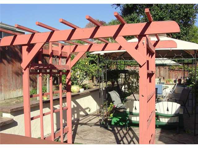 138 Honeycomb Ct, Encinitas, CA 92024 photo 17