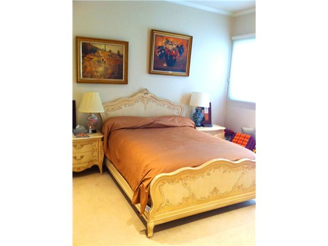 7830 Ivanhoe Ave, La Jolla, CA 92037 photo 4