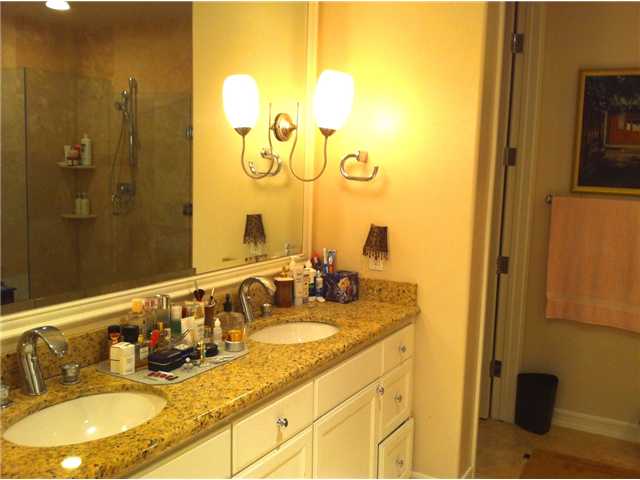 7830 Ivanhoe Ave, La Jolla, CA 92037 photo 6