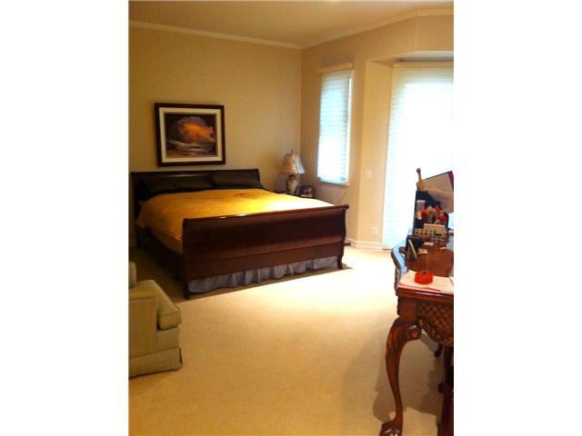 7830 Ivanhoe Ave, La Jolla, CA 92037 photo 5
