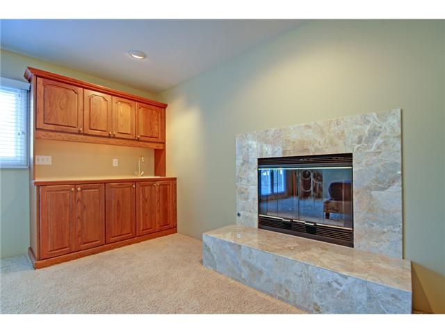894 Candlelight Pl, La Jolla, CA 92037 photo 9