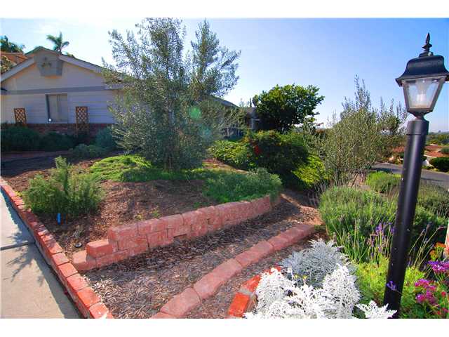 2314 Hogan Way, Oceanside, CA 92056 photo 2