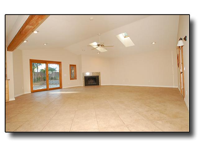 100 Woodshadow Ln, Encinitas, CA 92024 photo 3