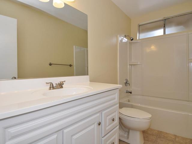 515 Sancado Ter, Fallbrook, CA 92028 photo 9