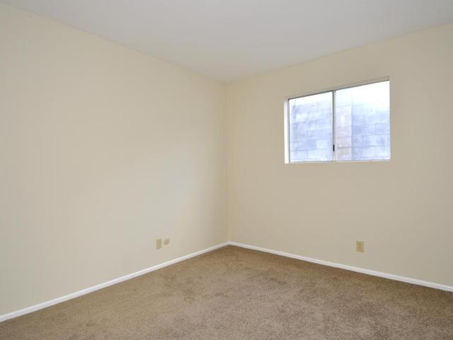 515 Sancado Ter, Fallbrook, CA 92028 photo 10