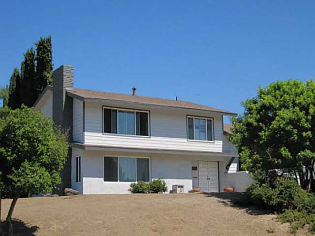 9202 Inverness Rd, Santee, CA 92071 photo 2