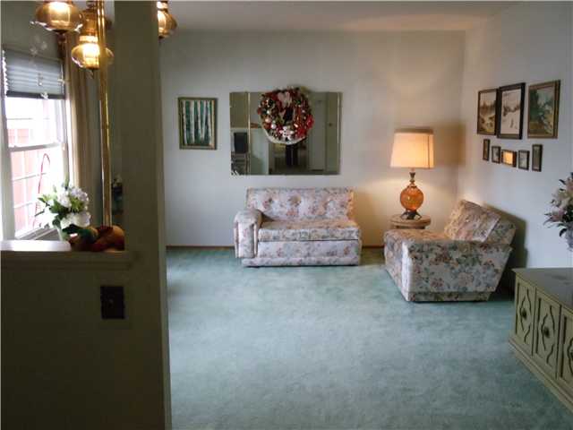 2919 Thunder Dr, Oceanside, CA 92056 photo 3