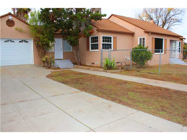 621 B St, Ramona, CA 92065 photo 1