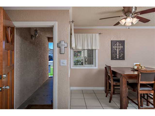 3016 Luana Dr, Oceanside, CA 92056 photo 4