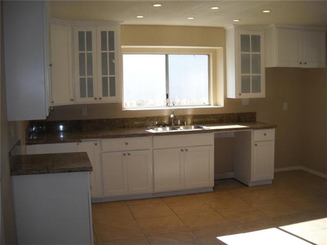 5271 Leon St, Oceanside, CA 92057 photo 4