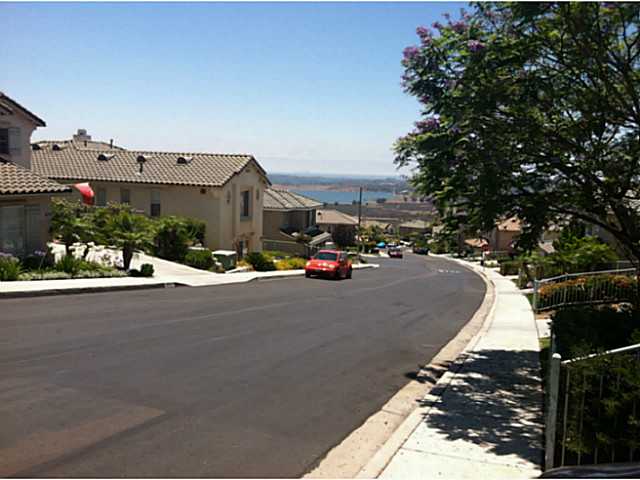 2146 Crystal Clear Dr, Spring Valley, CA 91978 photo 10