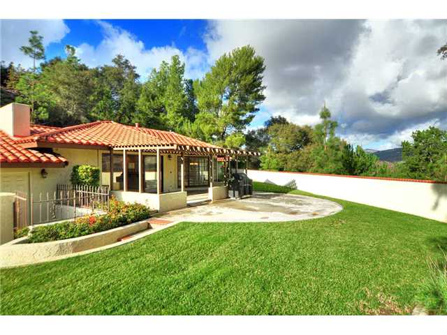 1873 Tecalote Dr, Fallbrook, CA 92028 photo 3