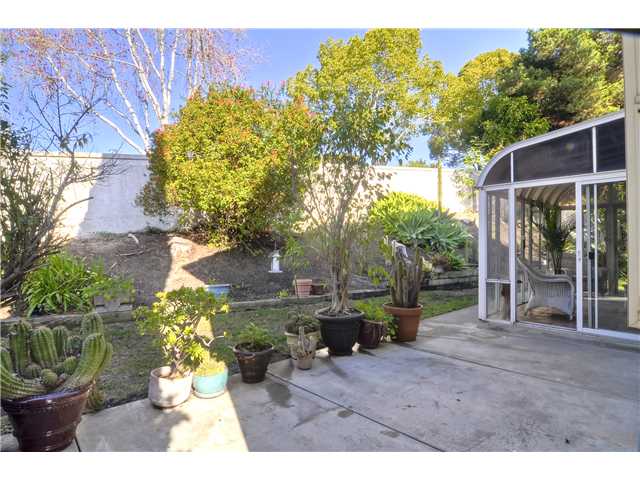 1786 Corta Cresta, Oceanside, CA 92056 photo 9