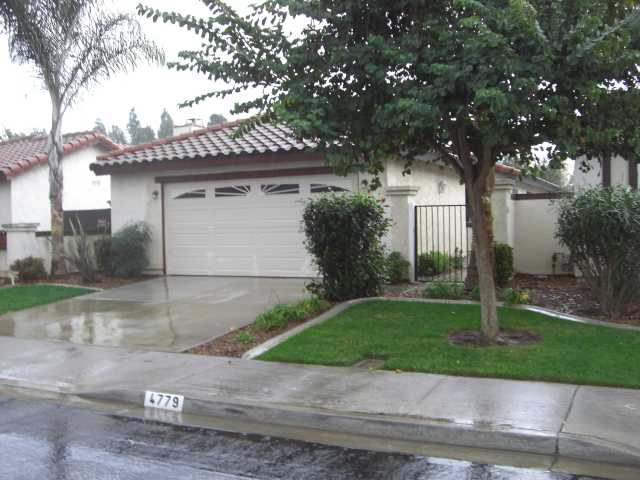 4779 Macadamia Ct, Oceanside, CA 92057 photo 3