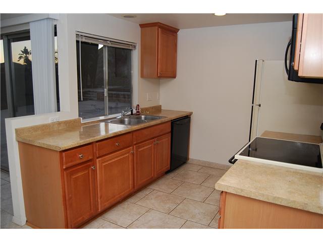 10775 Valor Pl, Santee, CA 92071 photo 4