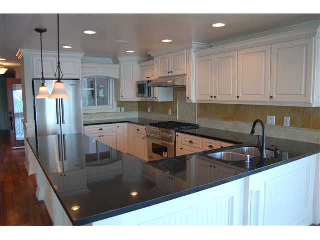 1060 Neptune Ave, Encinitas, CA 92024 photo 4
