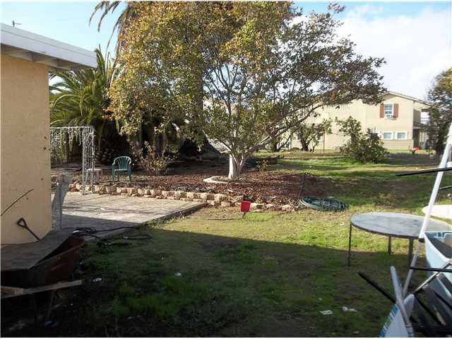 1034 Capistrano Dr, Oceanside, CA 92058 photo 2